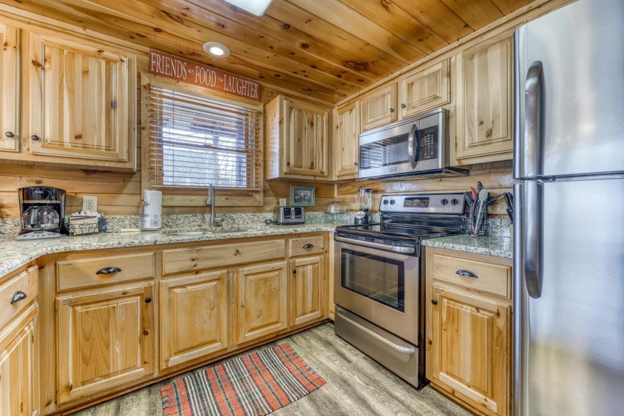 Holly Berry Villa Pigeon Forge Ngoại thất bức ảnh